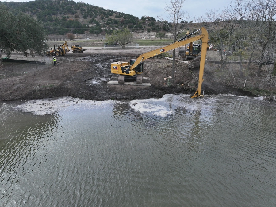 Nimitz Lake Crane Pad Project Work Site
