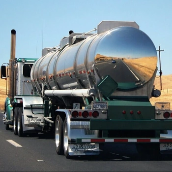 Fuel tanker