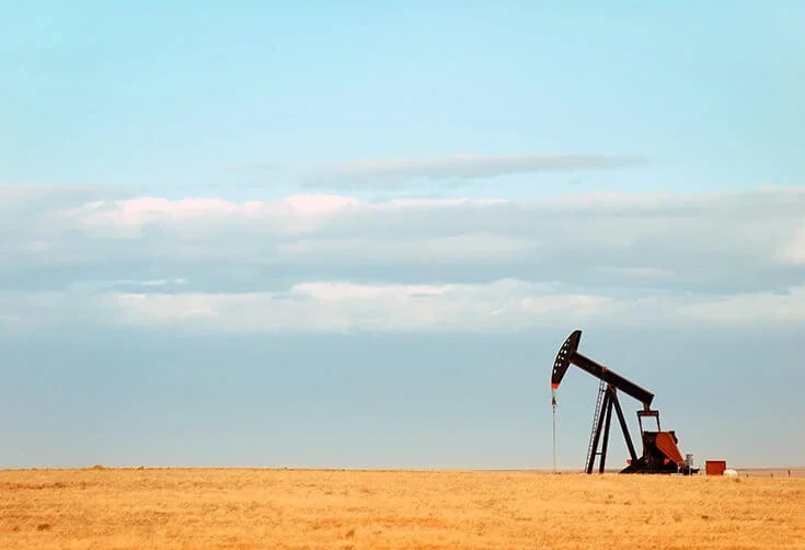 Oil pumpjack on prairie, representing mineral rights and oil and gas law