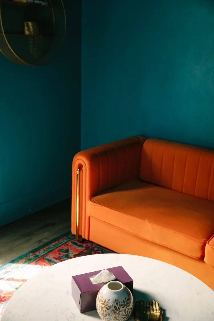 Selva's green therapy room