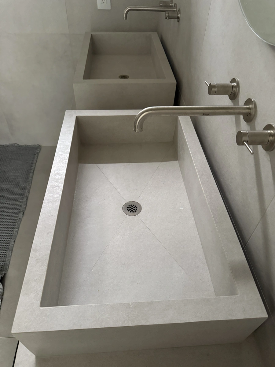 Luxury porcelain sinks