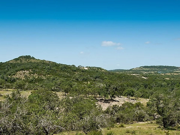 Example of lots and views at Cantera Hills