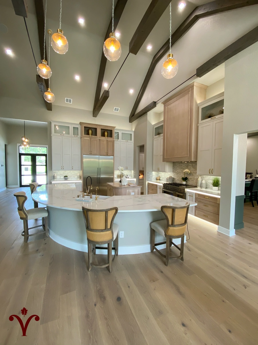 Example of a kitchen by Vintage Luxury Builders